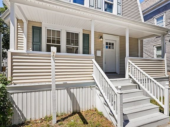 3rd image of 43 Pierce St