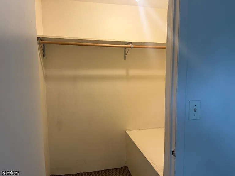96 Walnut St — Photo 2