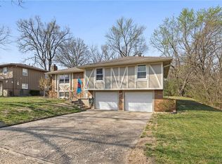 116 E 98th St, Kansas City, MO 64114