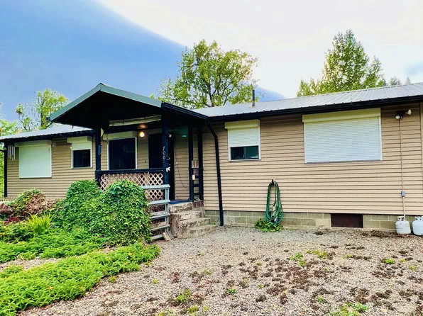 700 1st Ave, Powers, OR 97466