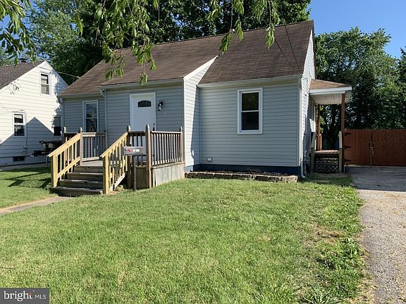 2nd image of 1349 Nelson Ave