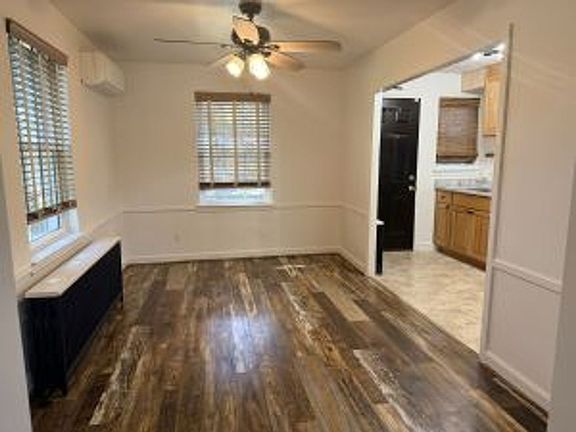 5th image of 320 Atkins Ave
