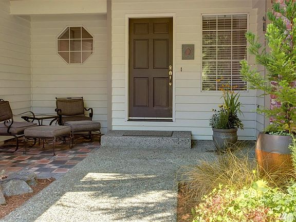 2nd image of 18415 146th Ave NE