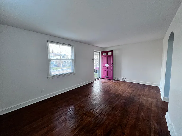 3405 Brunswick Ave — Photo 1