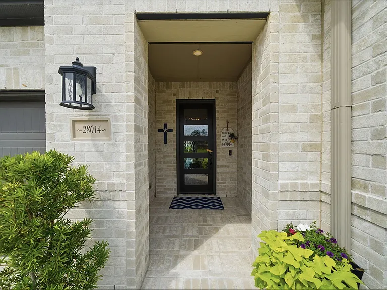 28014 Woodland Bend Way — Photo 5