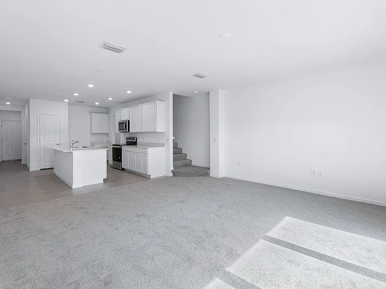 1816 Vanora Ln — Photo 11
