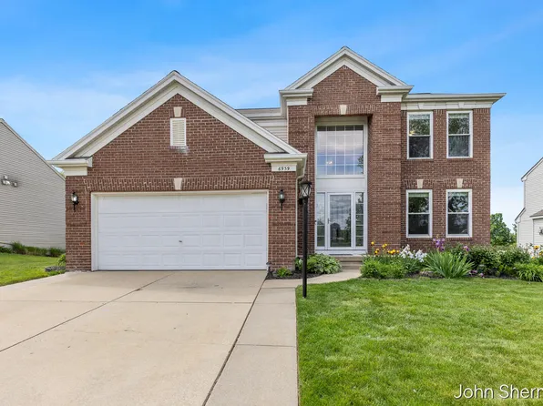 6939 Dale Hollow Dr SE, Caledonia, MI 49316