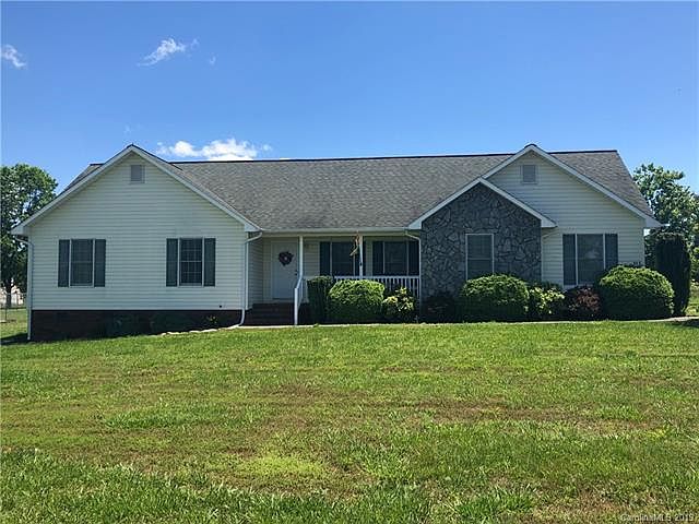 1st image of 353 Alpine Cir