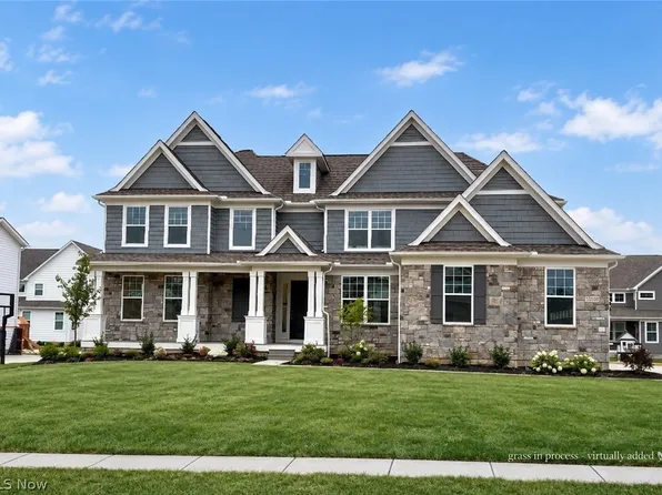 32610 Trillium Ct, Avon Lake, OH 44012