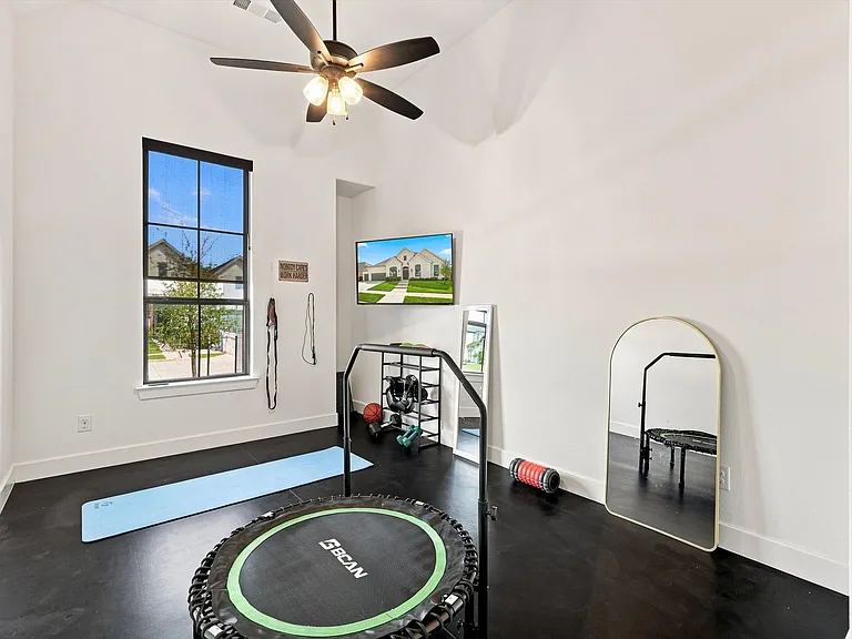 2432 Casia Lndg — Photo 36