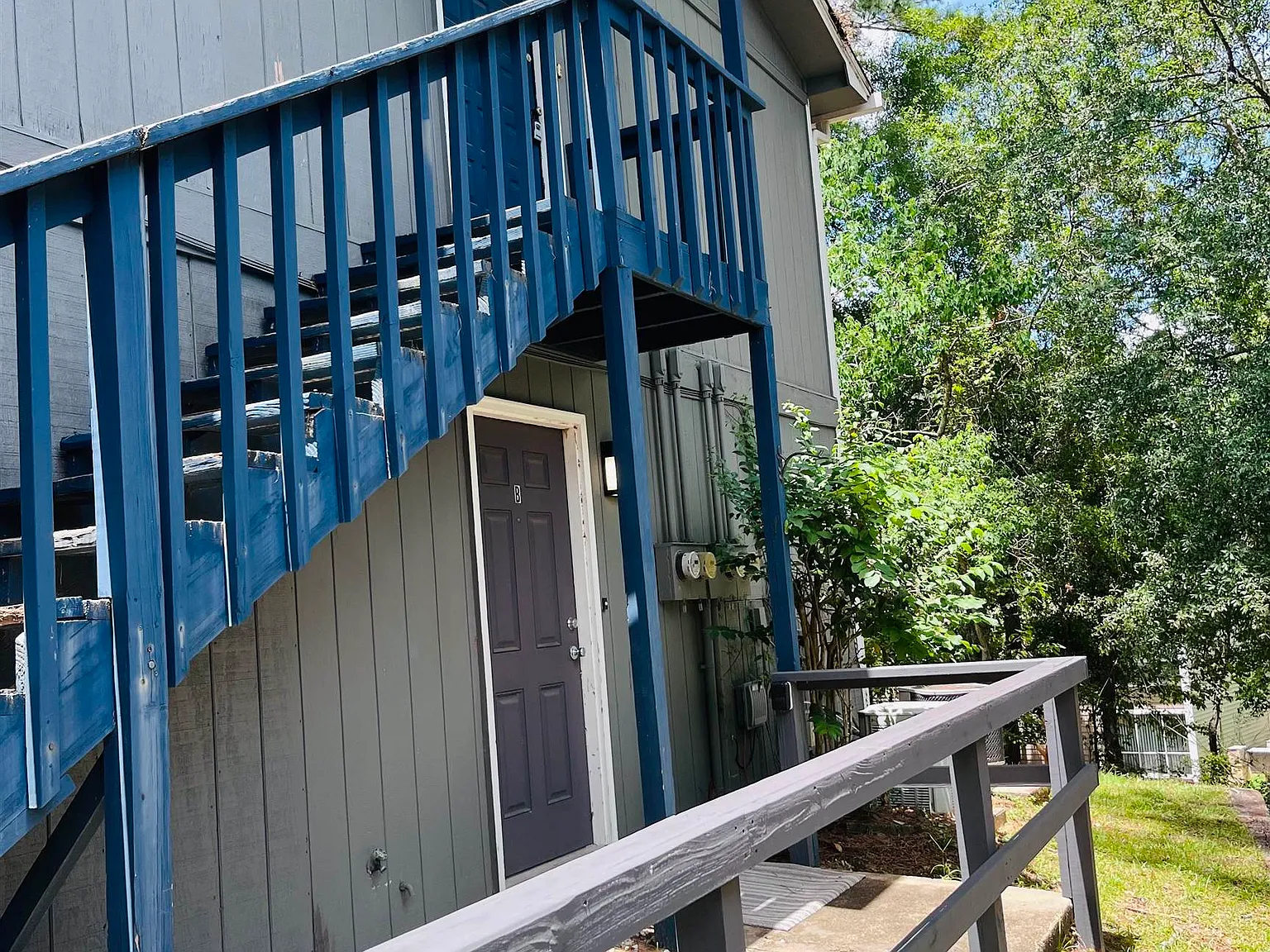 2 bed, 880 sqft, $1,150 — Photo 2