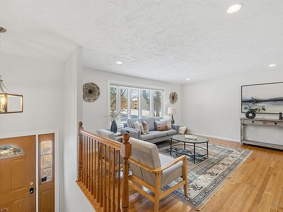 4th image of 41 Dunster Rd