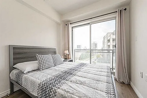 275G Larch St #508 — Photo 7