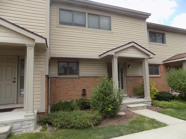 3735 Old Creek Rd, Troy, MI 48084