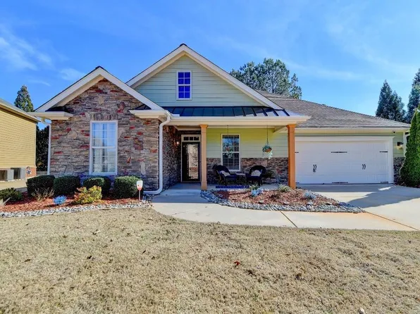 4975 Roosevelt Cir, Cumming, GA 30040