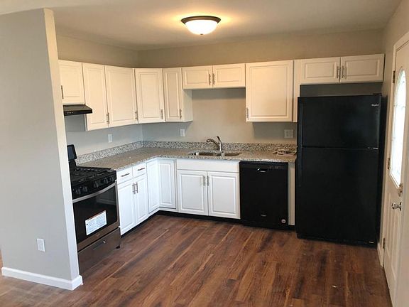 4th image of 3800 W 78th Ave