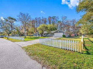 11201 Knotty Pine Dr, New Port Richey, FL 34654