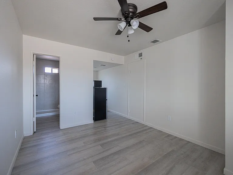 1915 N 26th Place, Phoenix Az — Photo 7