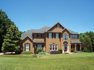 3914 Catalina Dr, Jefferson City, MO 65109
