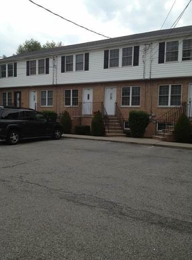1st image of 572 Oder Ave