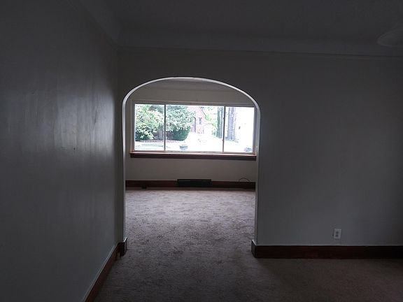 4th image of 5057 Somerset Ave