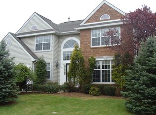 4621 Concord Cir, Easton, PA 18045