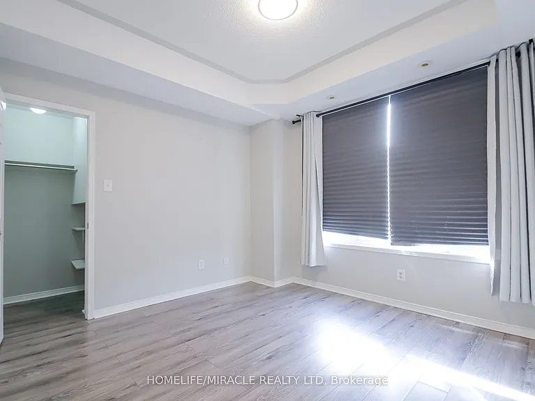 3056 Eglinton Ave W #62 — Photo 18