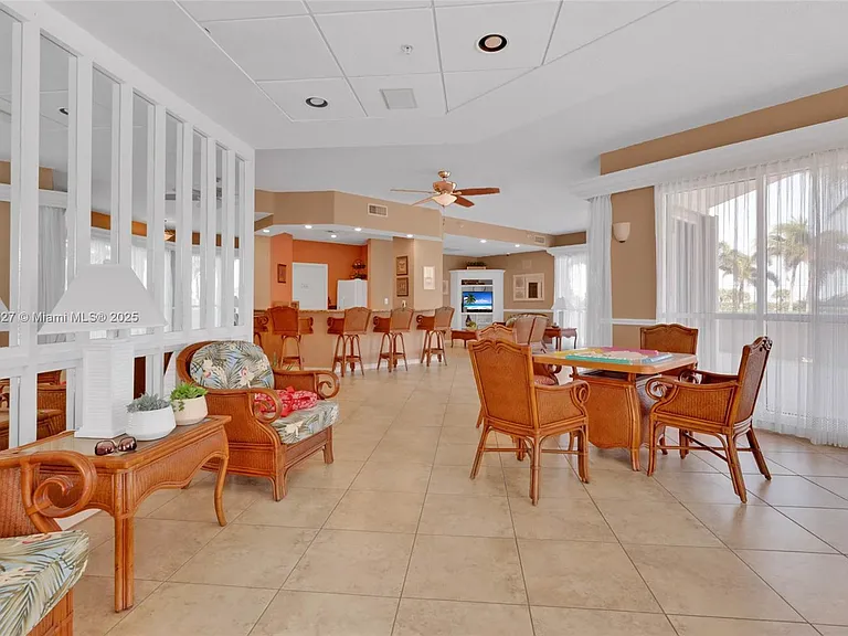 5051 N Highway A1A #6 — Photo 44