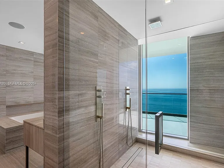 18975 Collins Ave #4600 — Photo 11