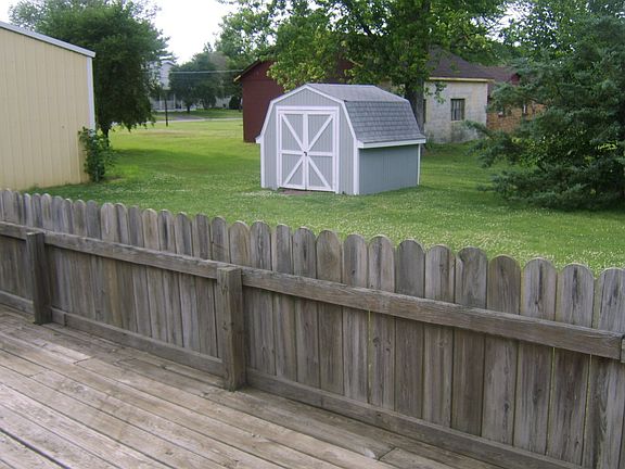 Back Deck with Storage Shed