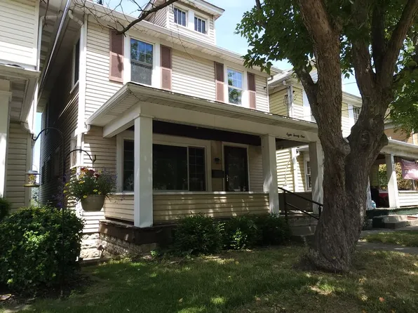 821 7th Ave, Coraopolis, PA 15108