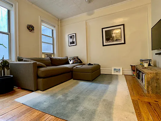 Rented by Building Equity Real Estate LLC | media 2