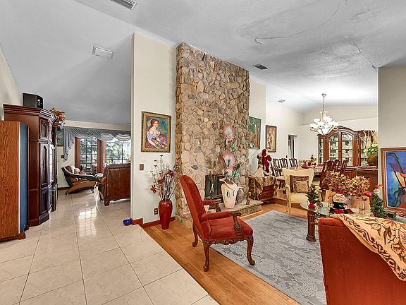 5th image of 5172 NW 84th Road