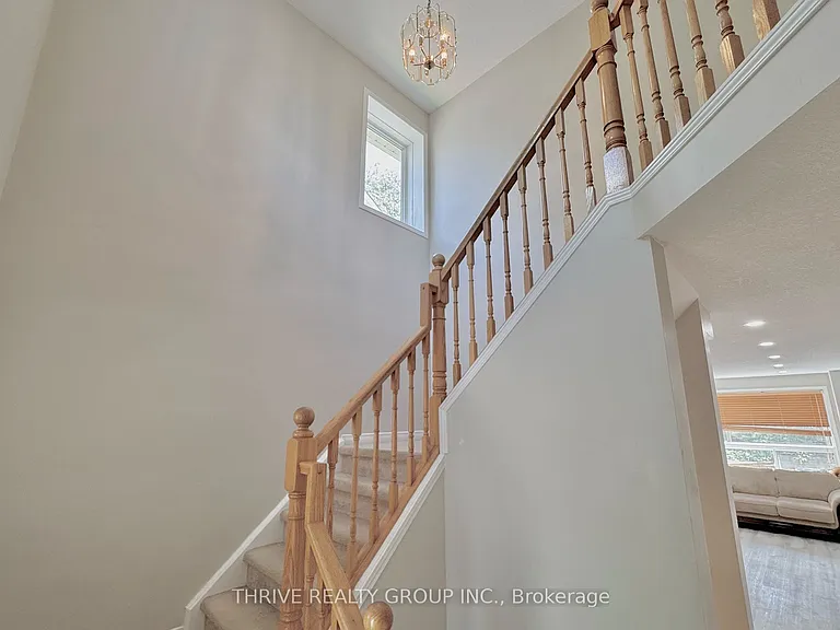 713 Silversmith St — Photo 4