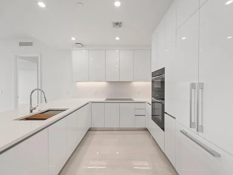 220 Lake Shore Dr #1121 — Photo 6