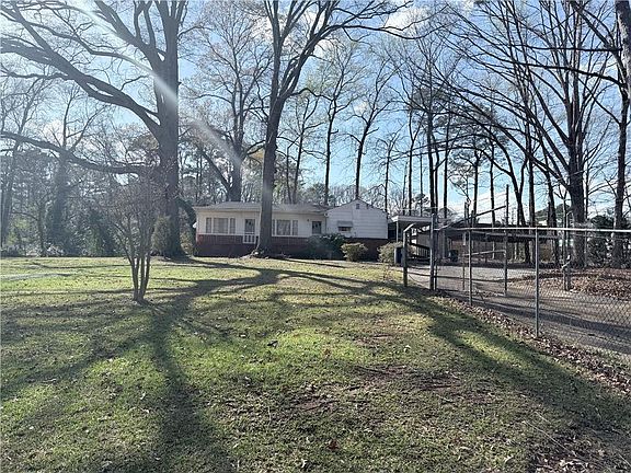 2nd image of 1847 Derrill Dr