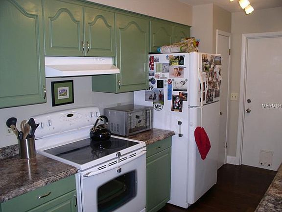 5th image of 110 Bearss Cir