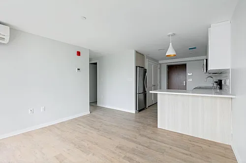 10 Soden St #104 Photo 1
