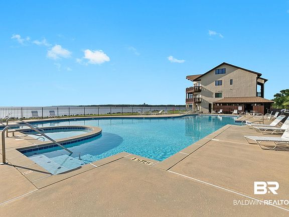 5th image of 3894 Spinnaker Dr Unit 105B
