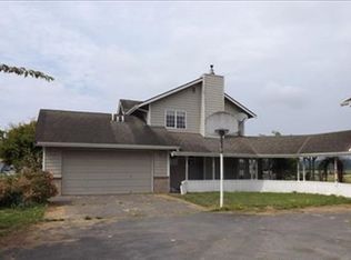 9193 Chuckanut Dr, Burlington, WA 98233