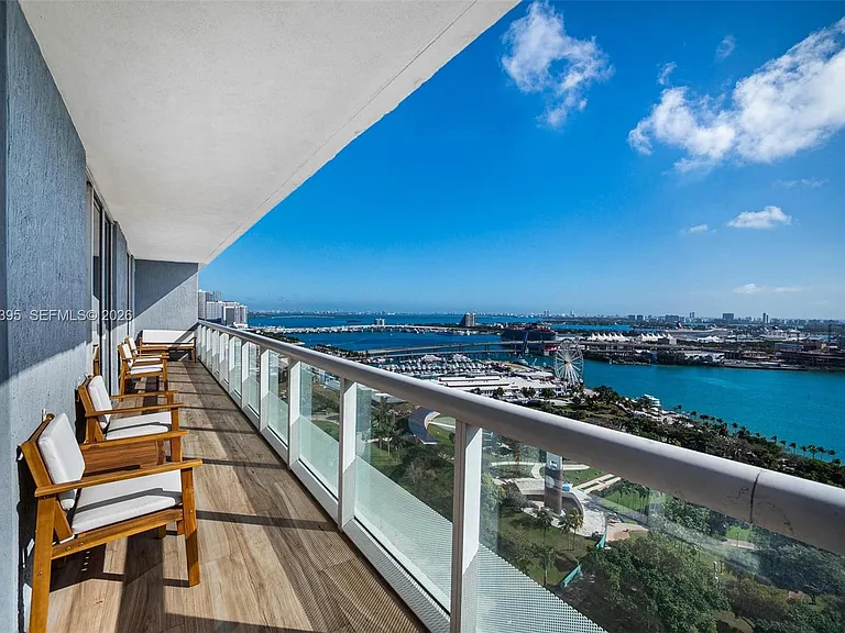 50 Biscayne Blvd #2706 — Photo 28