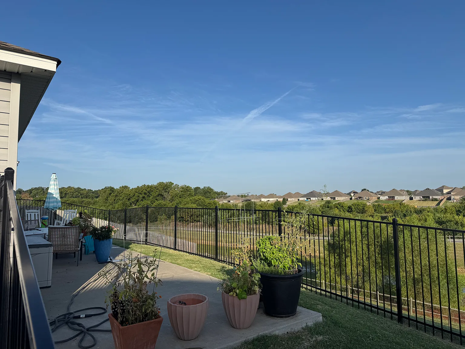 4 bed, 1653 sqft, $2,150 — Photo 2