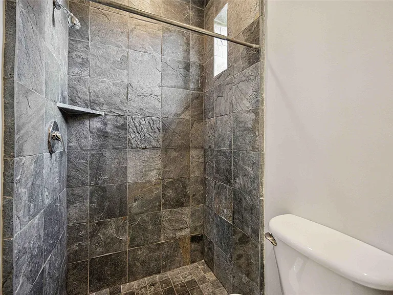 1023 Bonner St #1023 — Photo 22