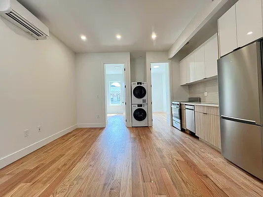 Rented by ERNY LLC | media 2