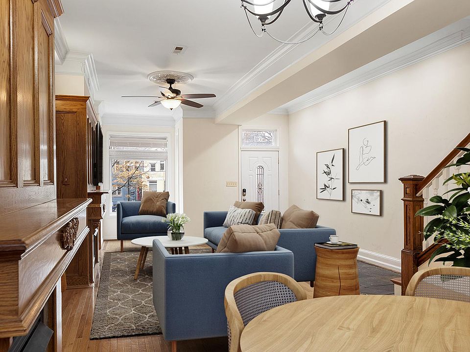 Optionally furnished common areas! Common areas can come beautifully furnished by our in-house design team for an additional fee.