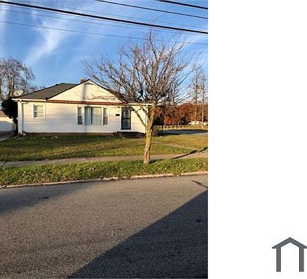 1st image of 2324 Packard Dr