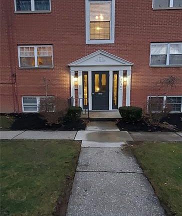 3rd image of 4036 Brendan Ln #E302