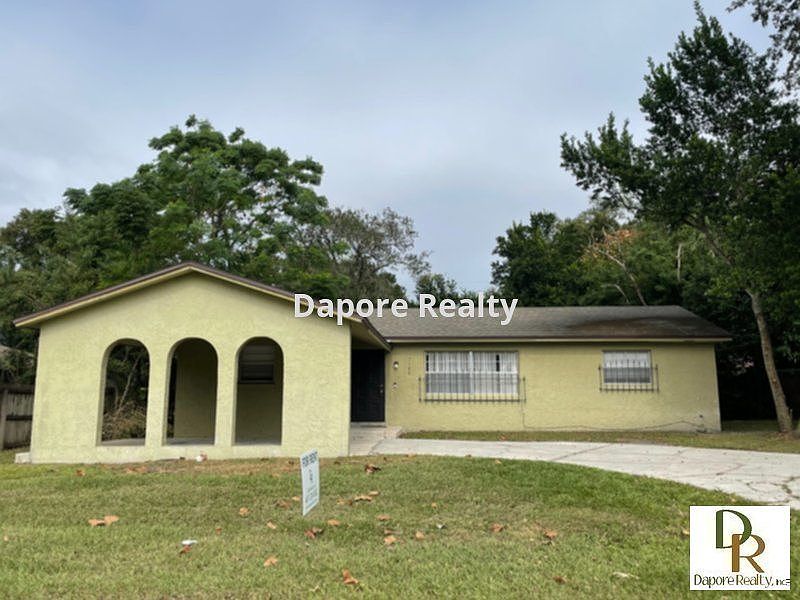1st image of 3109 Calumet Dr