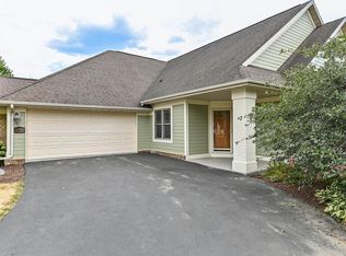 3363 W Villa Dr, Franklin, WI 53132