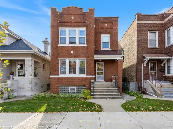 5229 W Newport Ave, Chicago, IL 60641